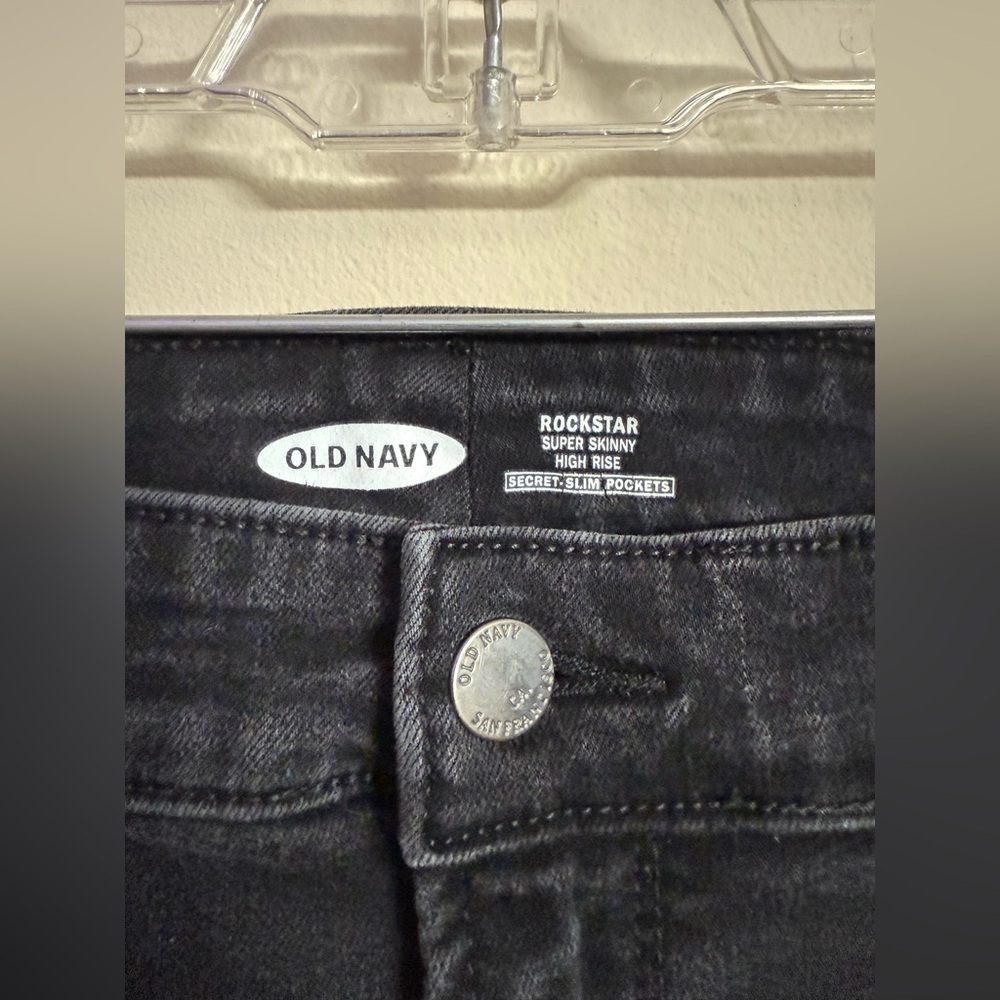 Old Navy Black Distressed Rockstar Super Skinny Jeggings High Rise Jeans 24W - Picture 2 of 4